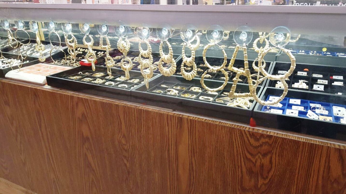 Vendors Gift Shops San Antonio, TX Jewelry Repair